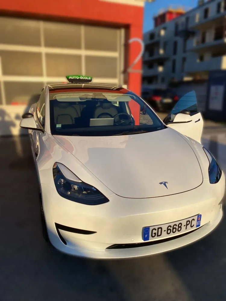 kit pmr sur Tesla dans le Var